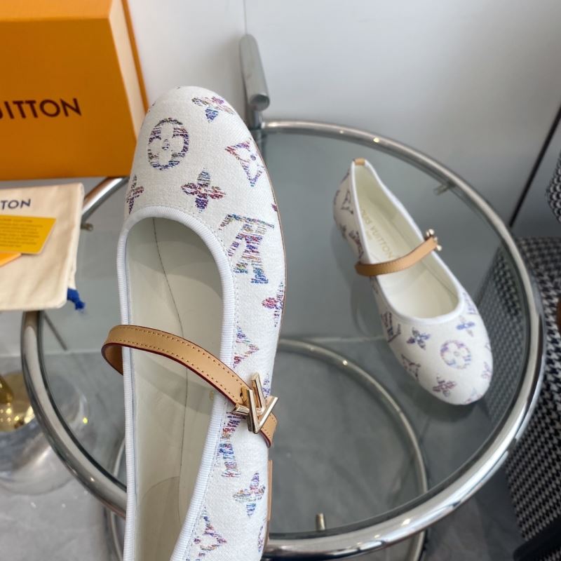 Louis Vuitton Flat Shoes